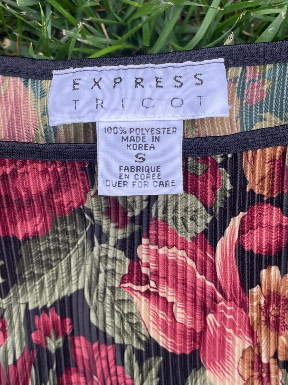 90s Express Romantic Floral Lettuce Hem Top - Picture 2 of 5